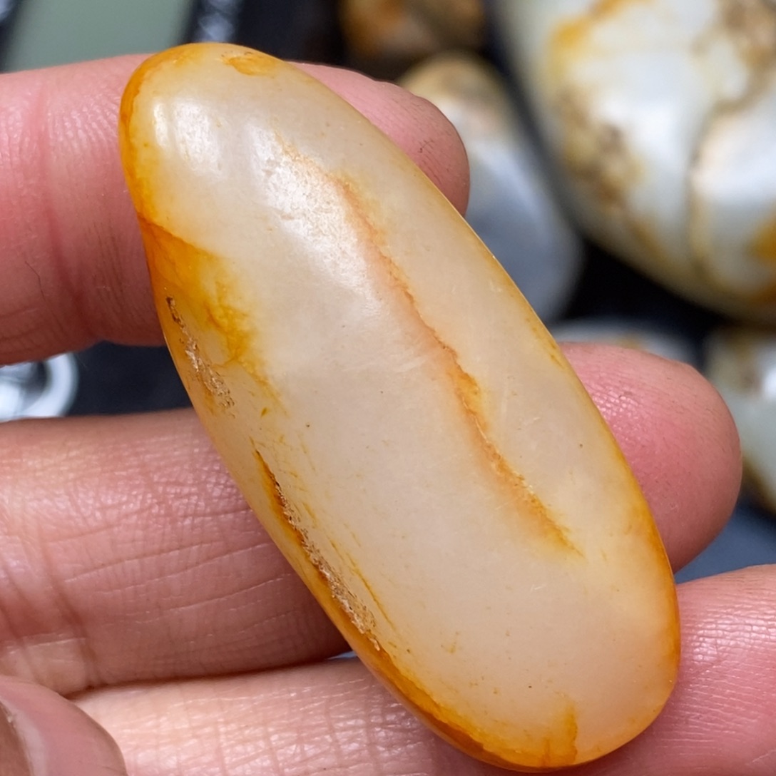 和田玉挂件足银镶嵌