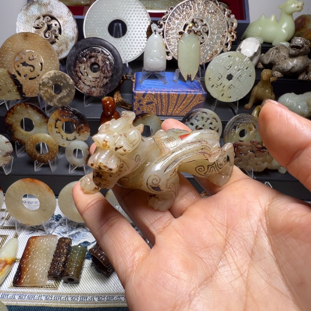 和田玉挂件未镶嵌酒*