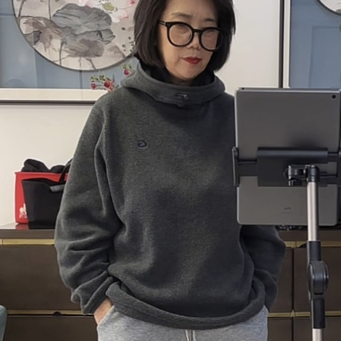 251658（阿梦服饰）摇粒绒卫衣 衣长64