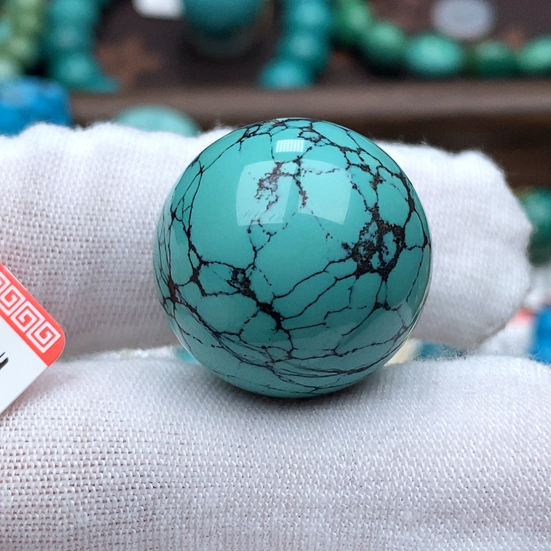 。***！绿松石未镶嵌珠宝奇石