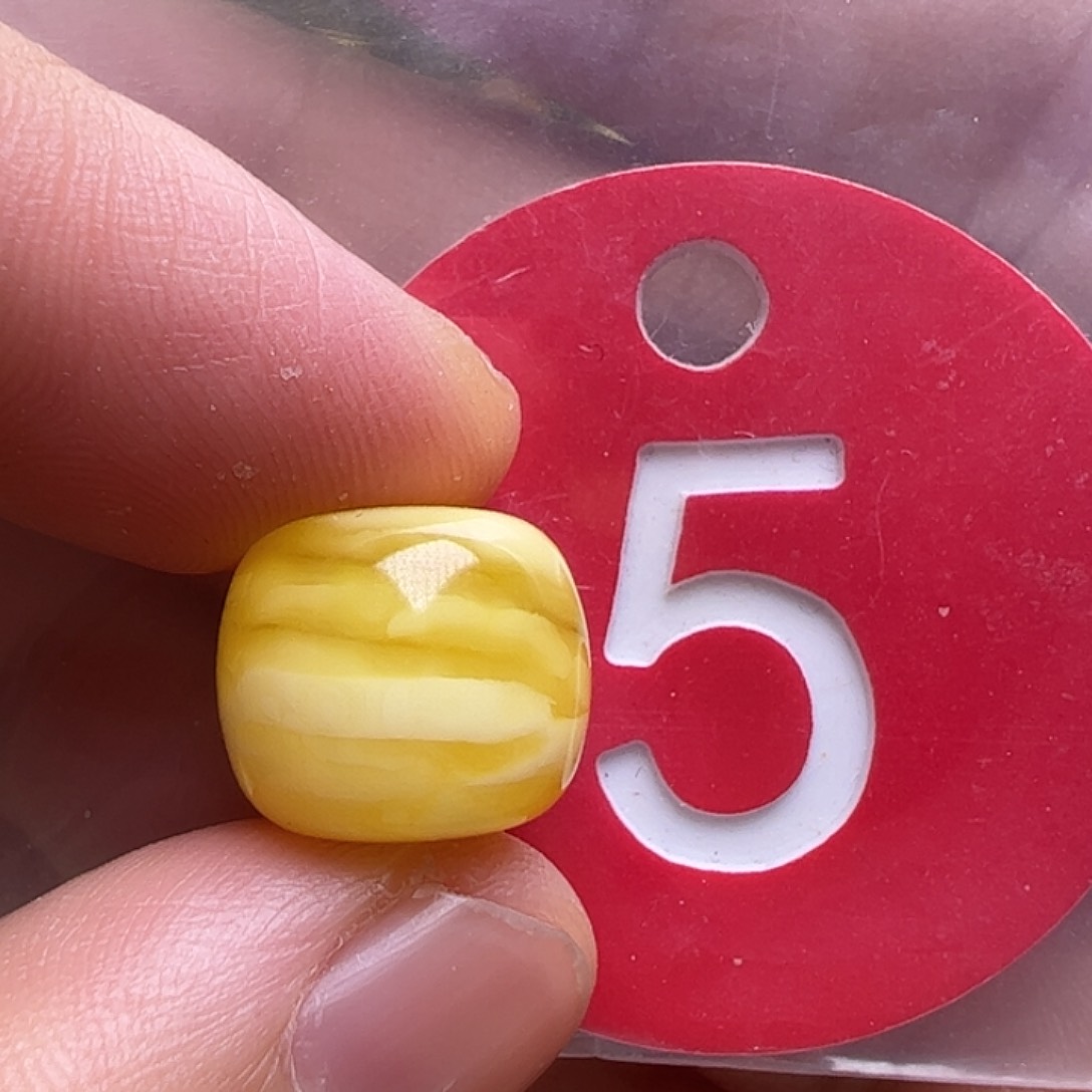 蜜蜡未镶嵌珠宝奇石12.6mm