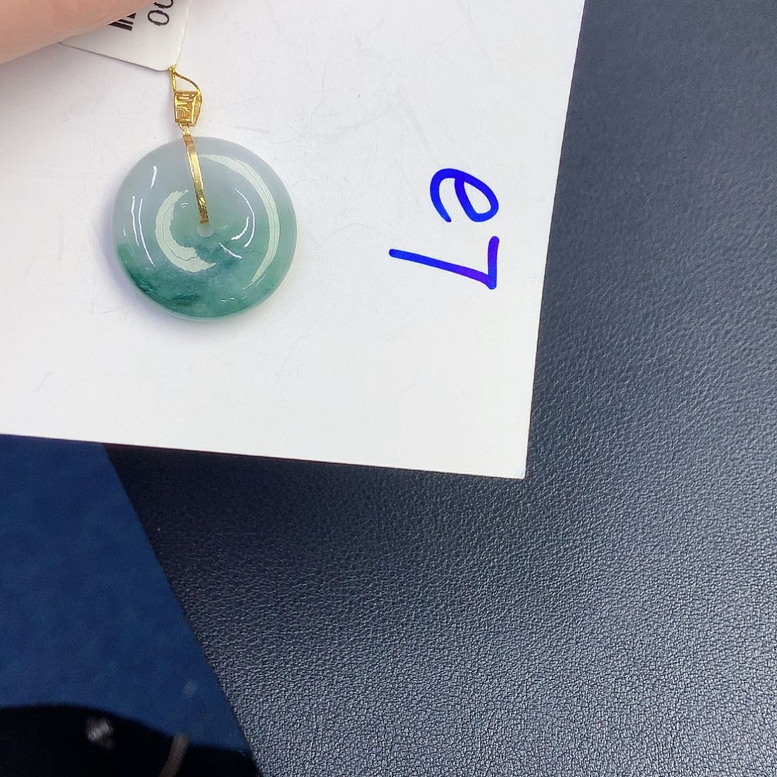 【闪购商品】翡翠颈饰18K金镶嵌00000000