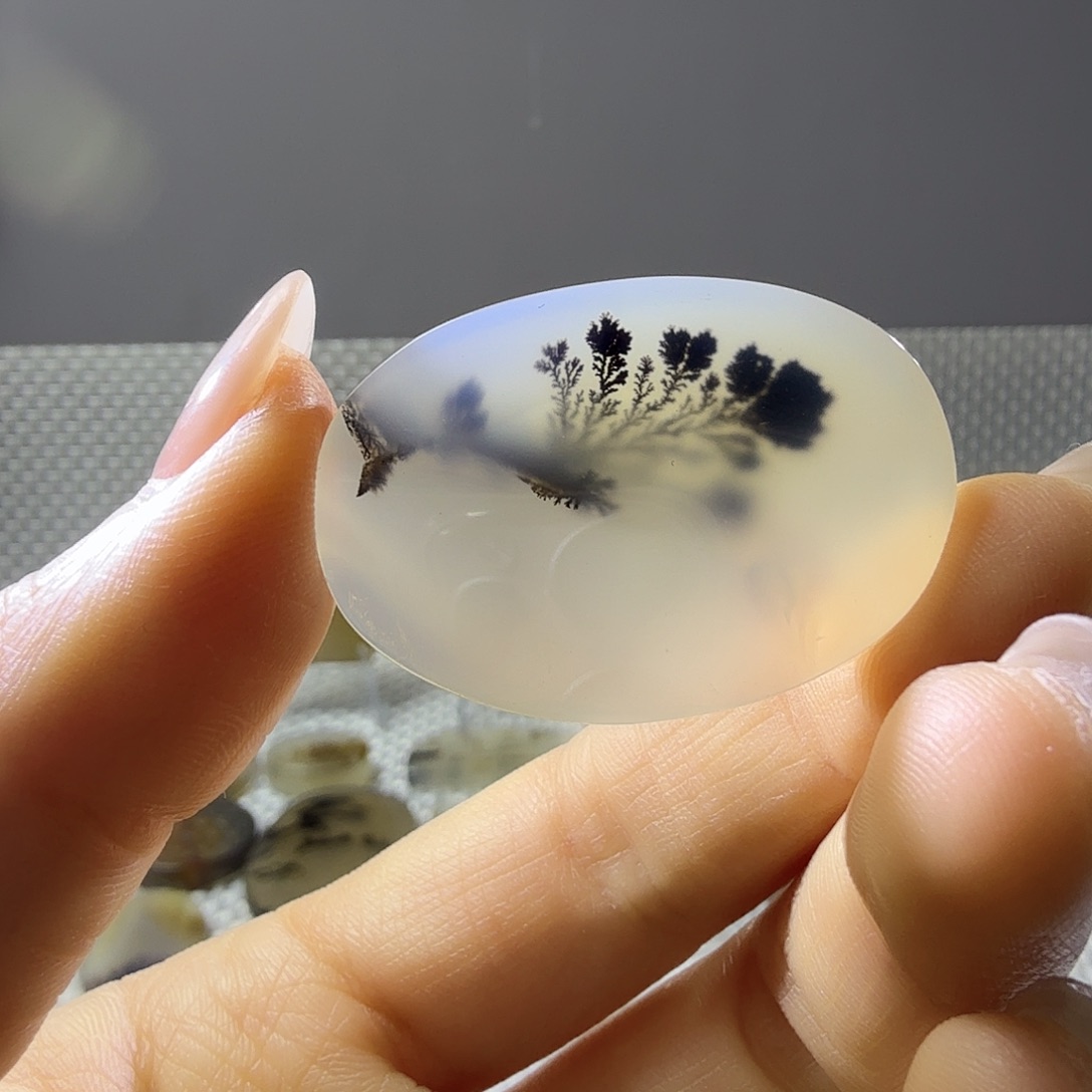 玛瑙/玉髓未镶嵌吊坠(不含链)18