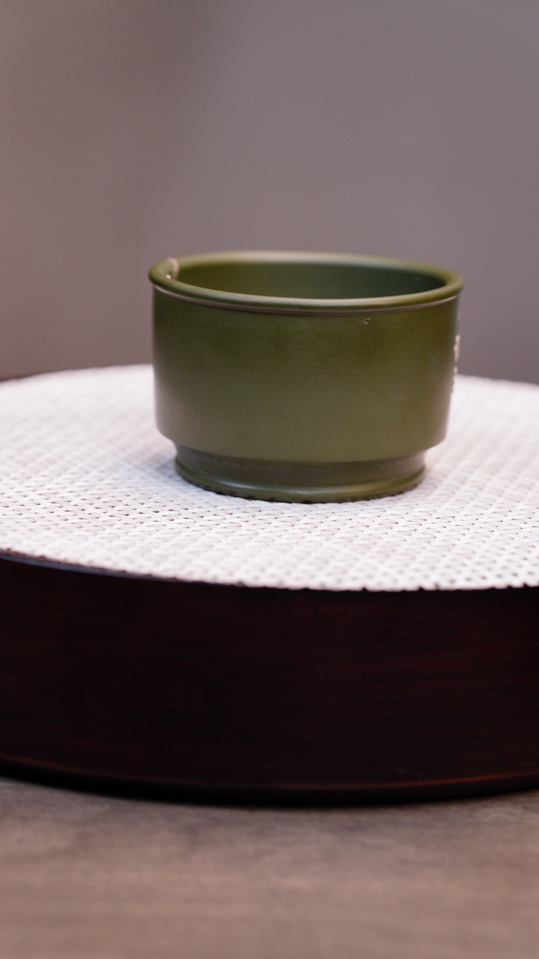 1038 宜兴原矿紫砂 全手工制作 绿泥过墙梅 变色