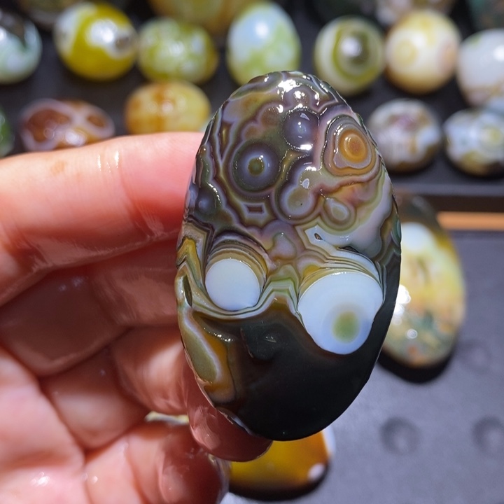 未镶嵌玛瑙/玉髓珠宝半成品104