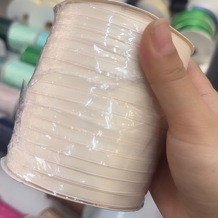 用****人服装辅料花边织带