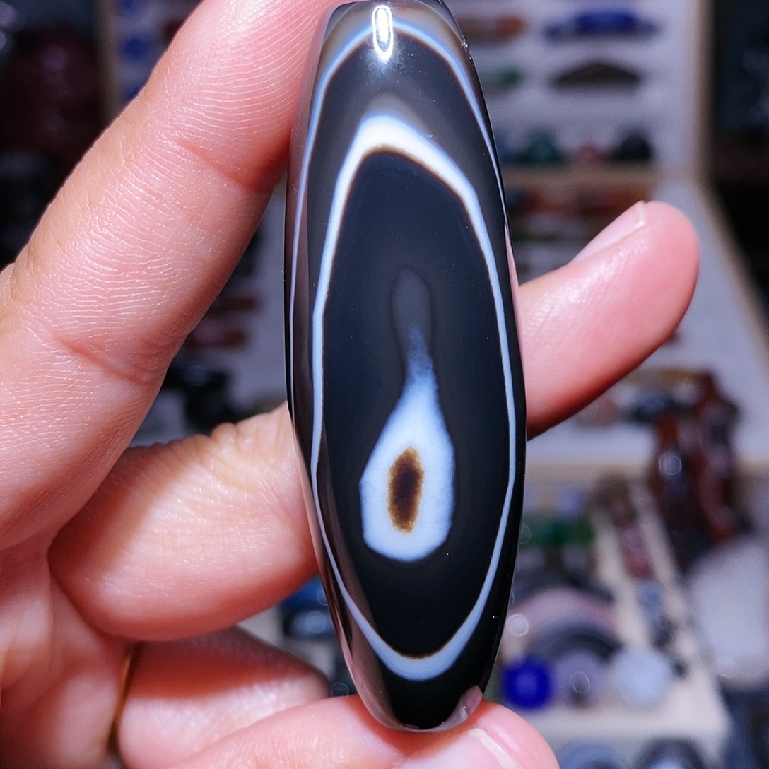 玛瑙吊坠未镶嵌…