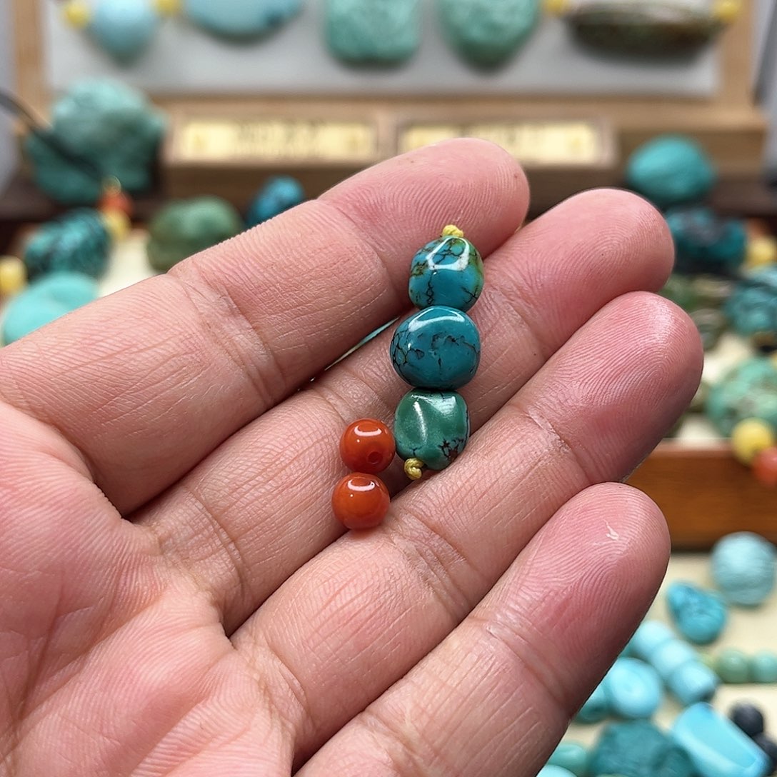 南红玛瑙随形未镶嵌