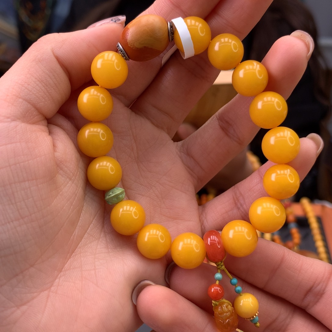 蜜蜡手串未镶嵌天然