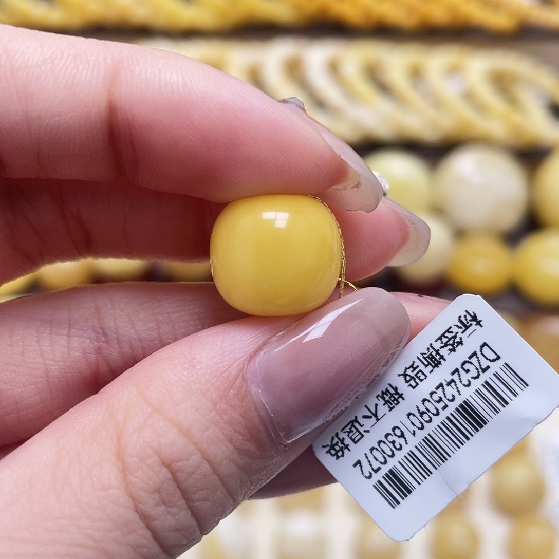 琥珀未镶嵌裸石13.7*12.4mm氧化款老型