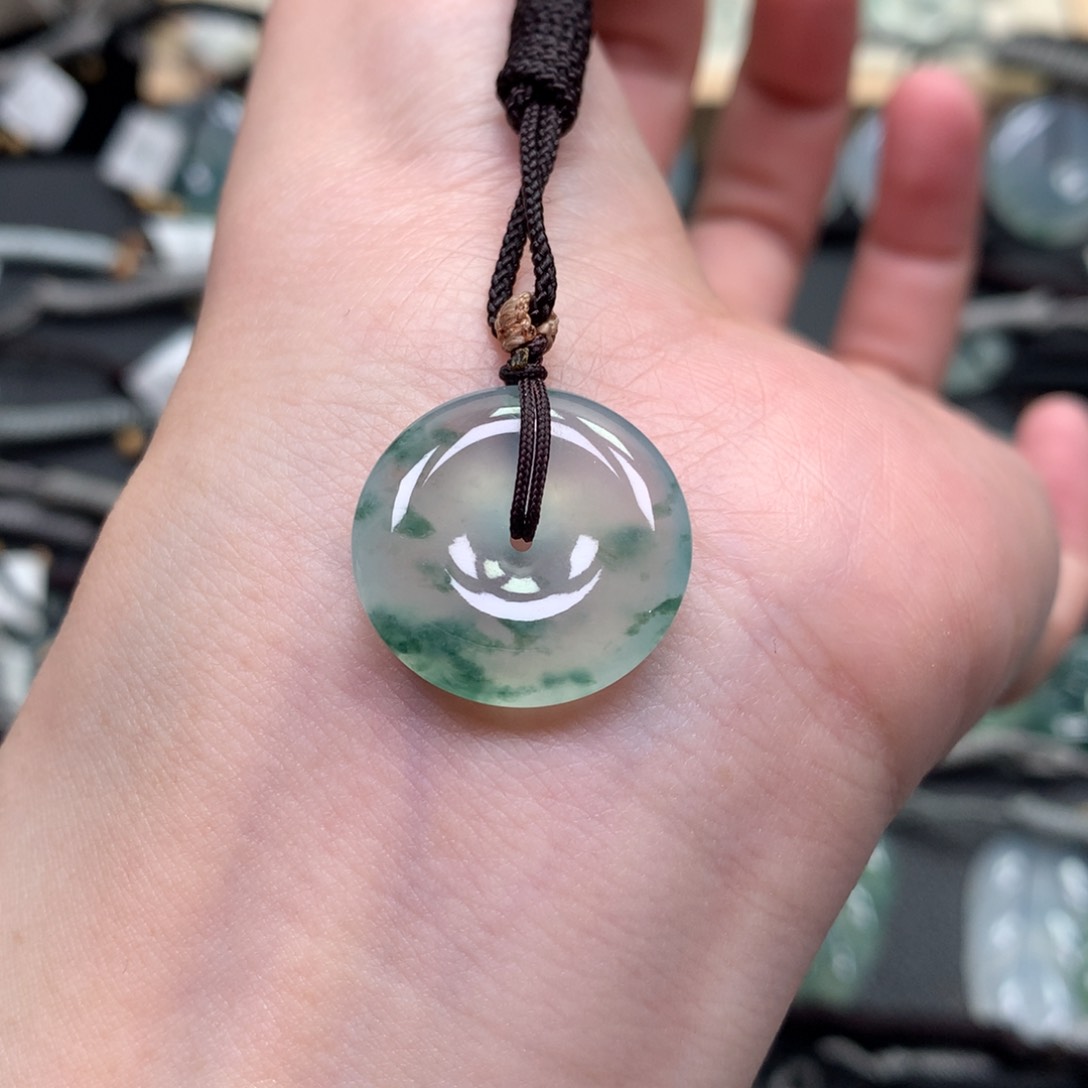 翡翠颈饰未镶嵌 00000000000