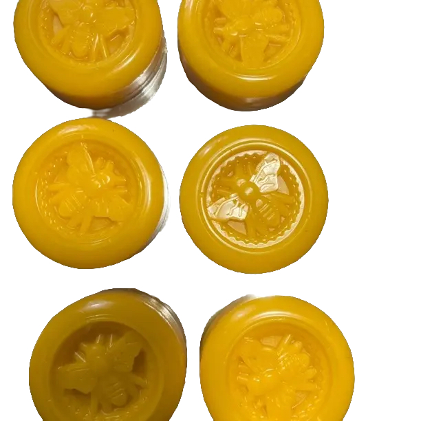优质新货黄蜡块提纯挤压干净