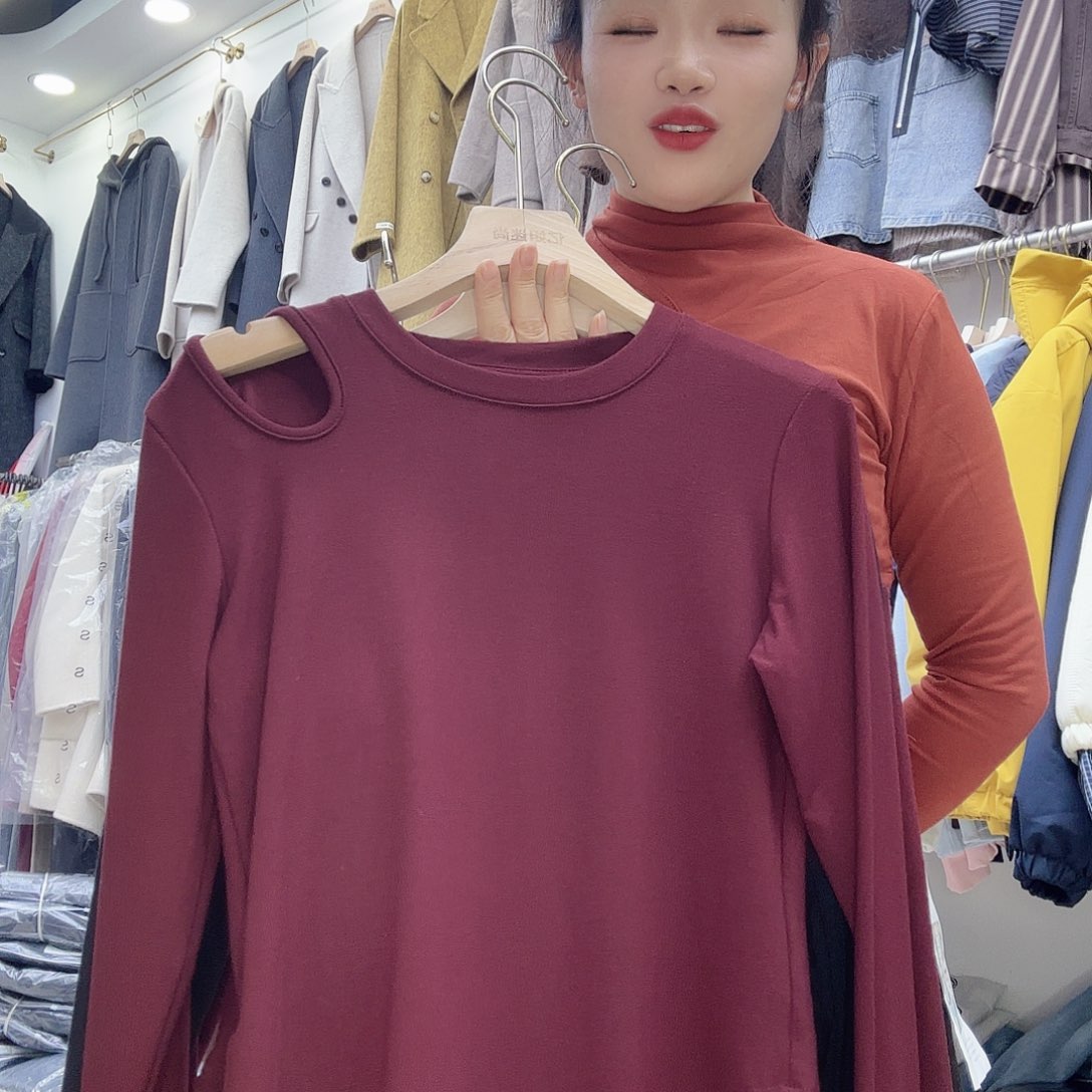 心机款酒红色小款打底