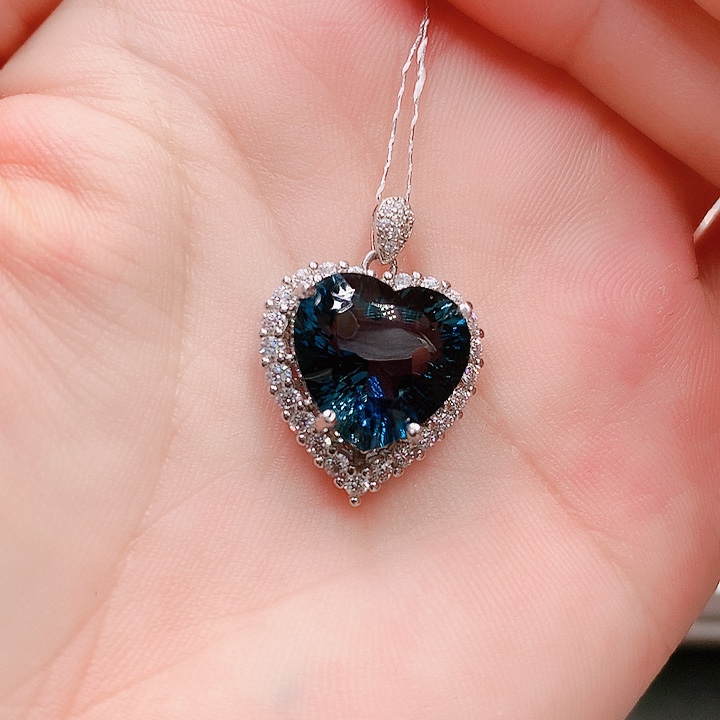 托帕石吊坠(不含链)银S925镶嵌13.3✖️13.8