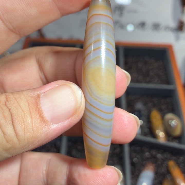 宗***施玛瑙/玉髓散珠_HEIMORI 天然天珠