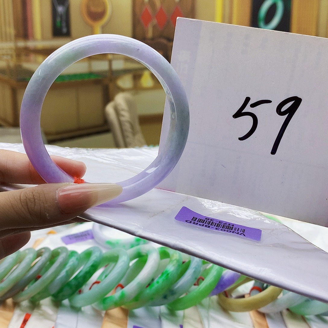 翡翠未镶嵌手镯hb