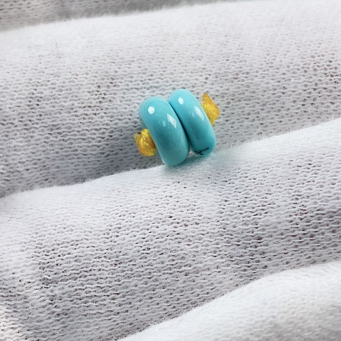 绿松石配饰未镶嵌