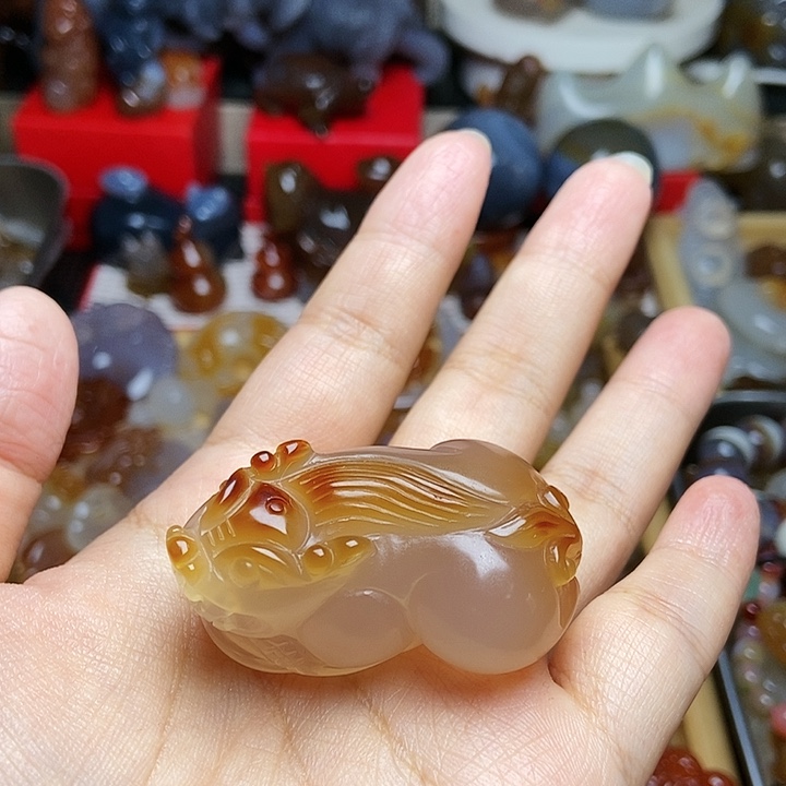 未镶嵌颈饰玛瑙/玉髓石**子