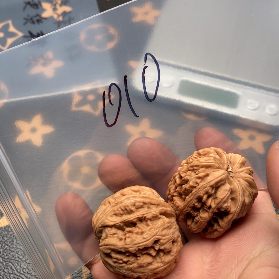 吊坠文玩核桃粗筋