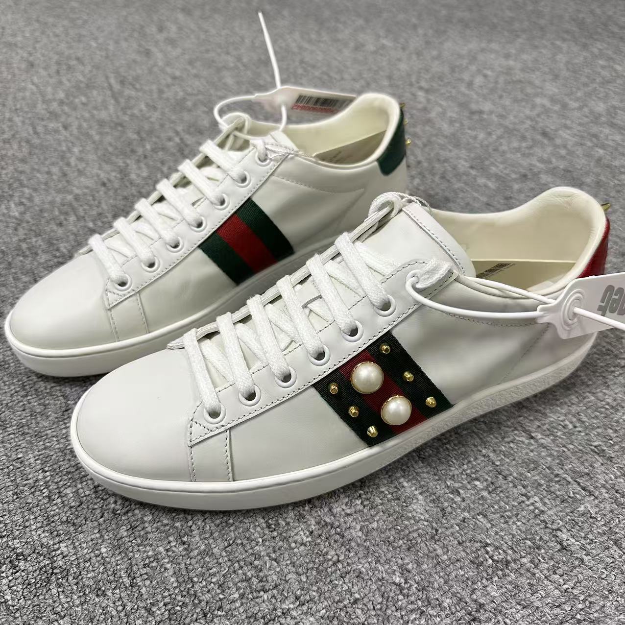 99新 GUCCI/古驰 【聚星好物】男士白色珍珠小白板鞋39欧码los340s