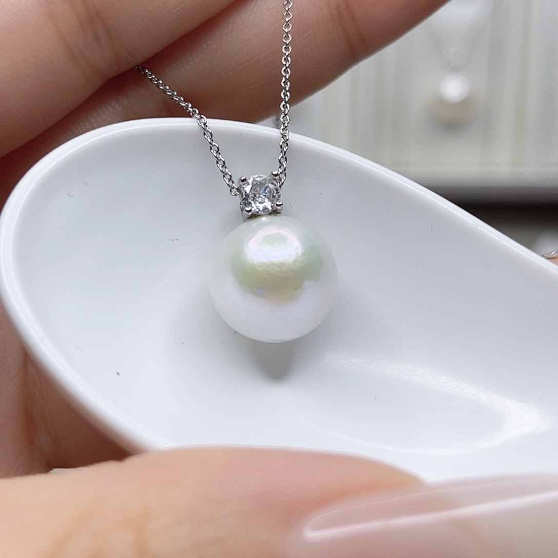 淡水珍珠吊坠(赠链)未镶嵌