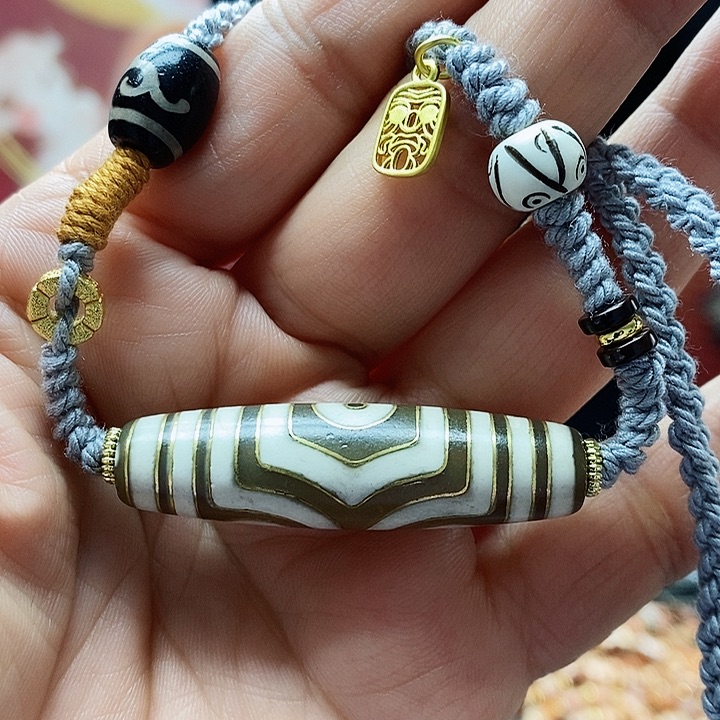 玛瑙/玉髓颈饰合金