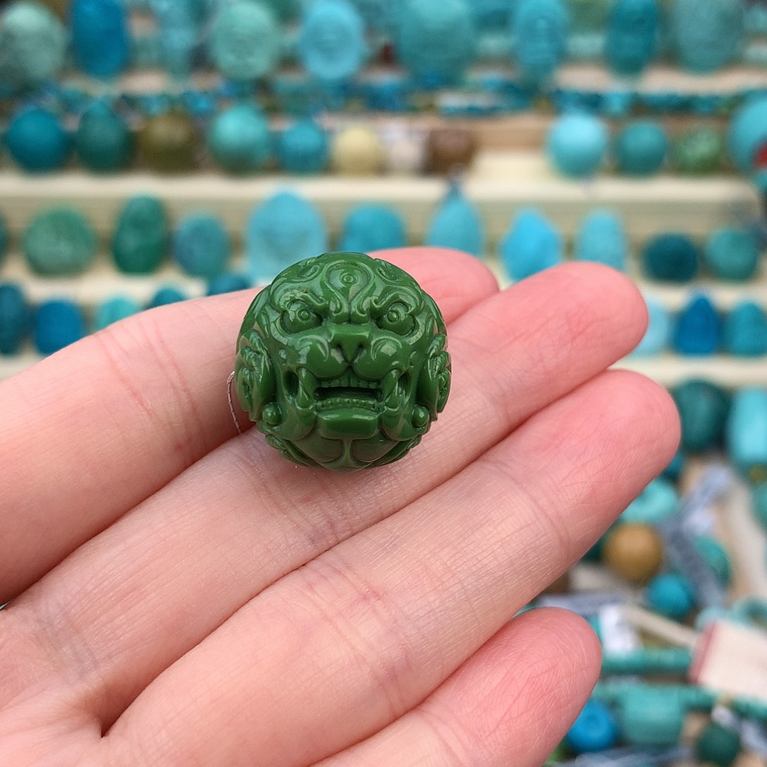 绿松石未镶嵌珠宝奇石