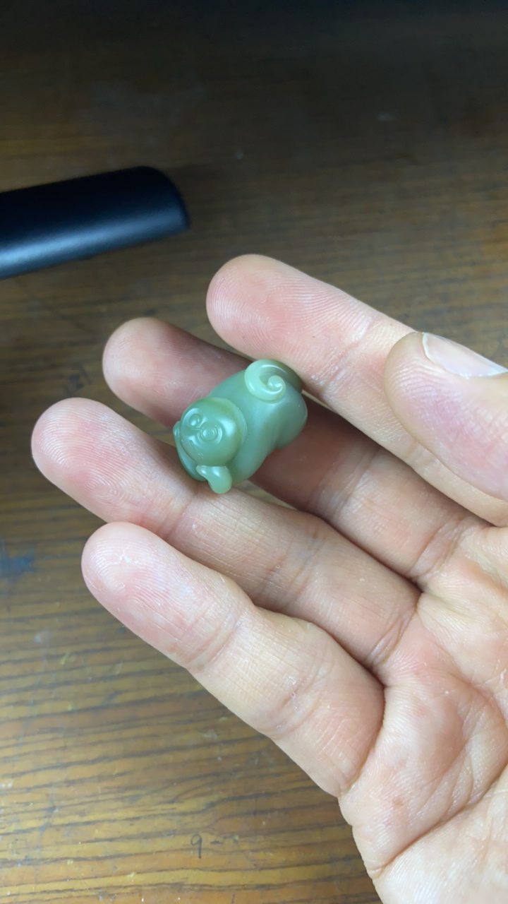 新疆和田玉可爱猴子