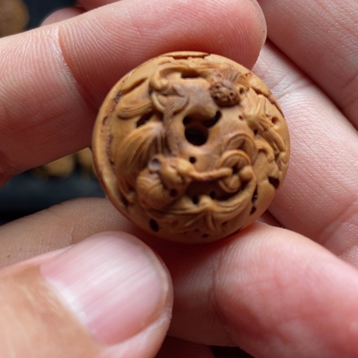 ?****桃核手工福在眼前