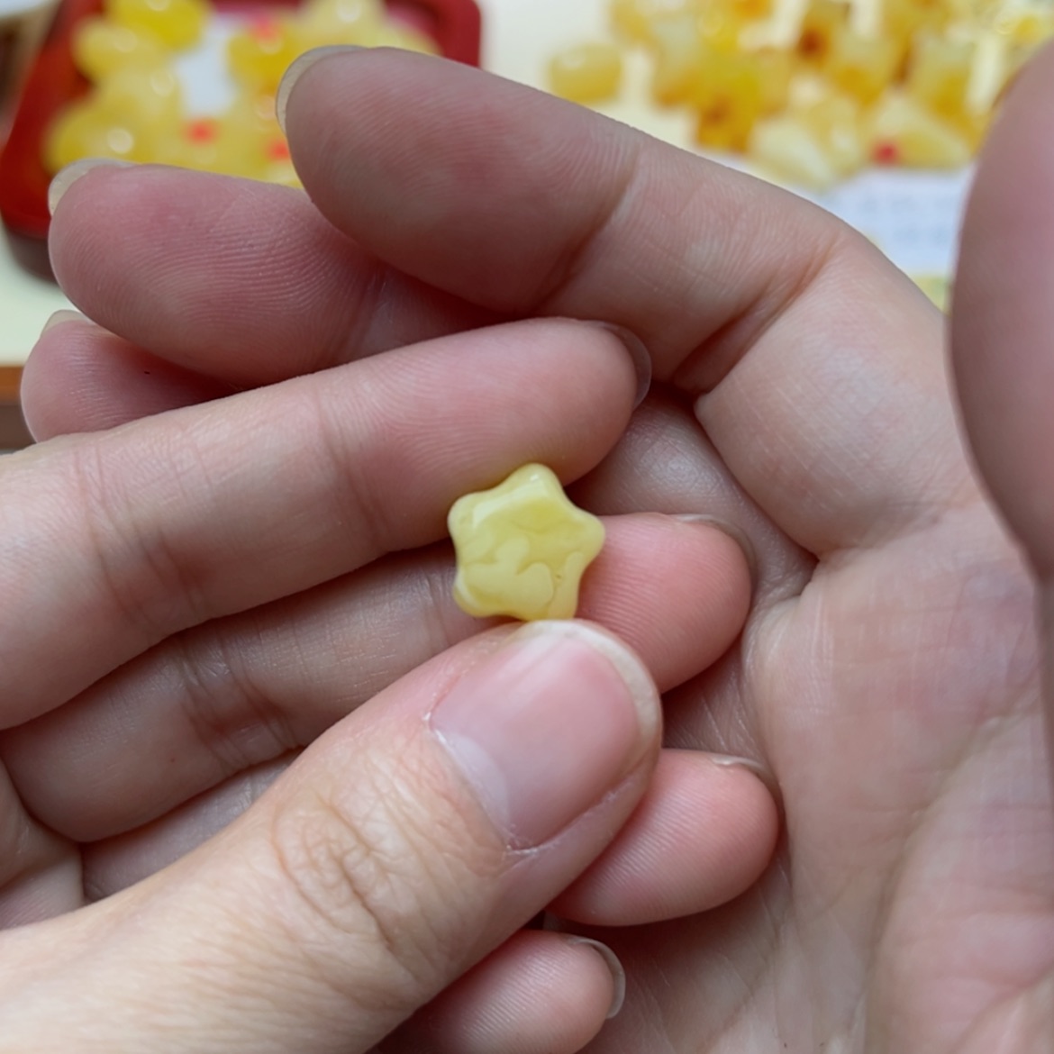 【闪购商品】蜜蜡裸石未镶嵌配饰