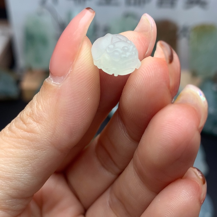 定制翡翠未镶嵌天然翡翠