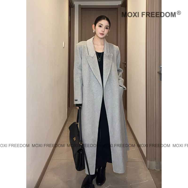 【圣特罗佩】秋冬新款正肩西装领腰带双面毛呢子大衣外套女装