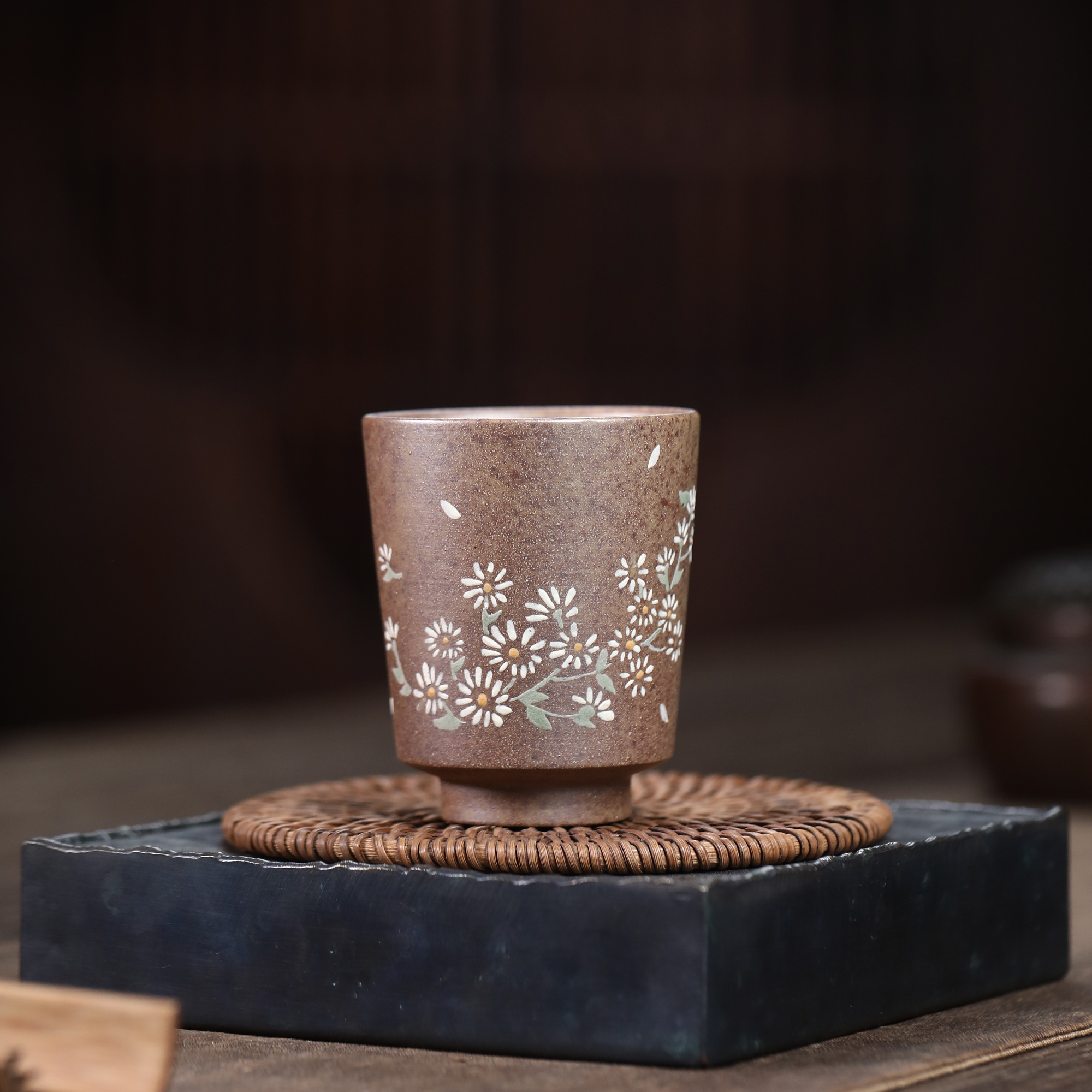 大吉羊柴烧 宜兴紫砂小杯品茗杯 原矿本山绿泥小雏菊主人杯120ml