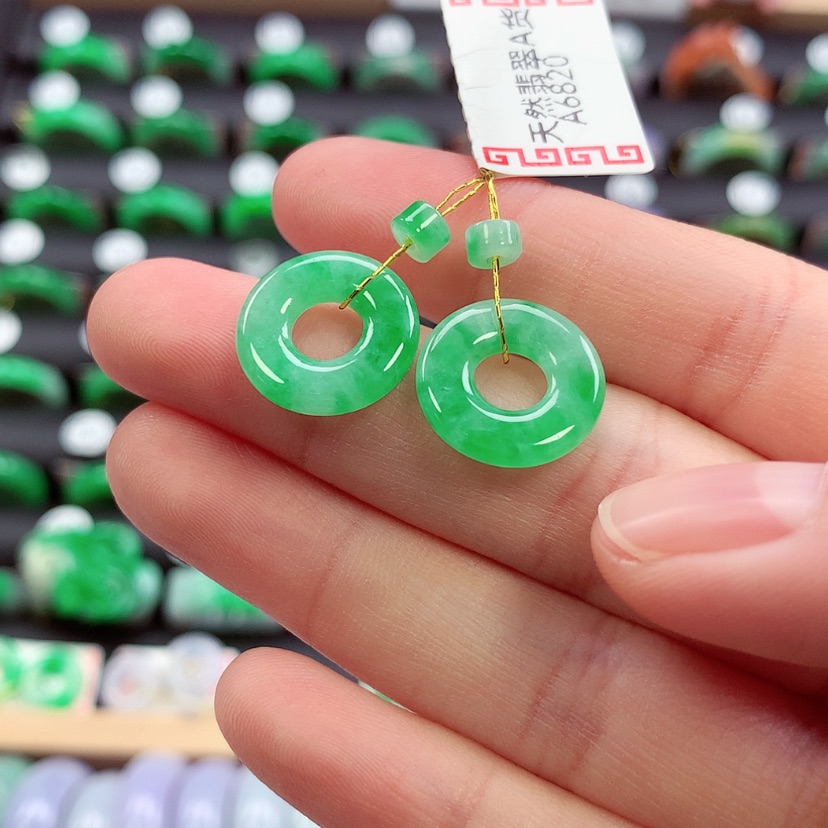 【闪购商品】未镶嵌戒指翡翠甜甜圈一对