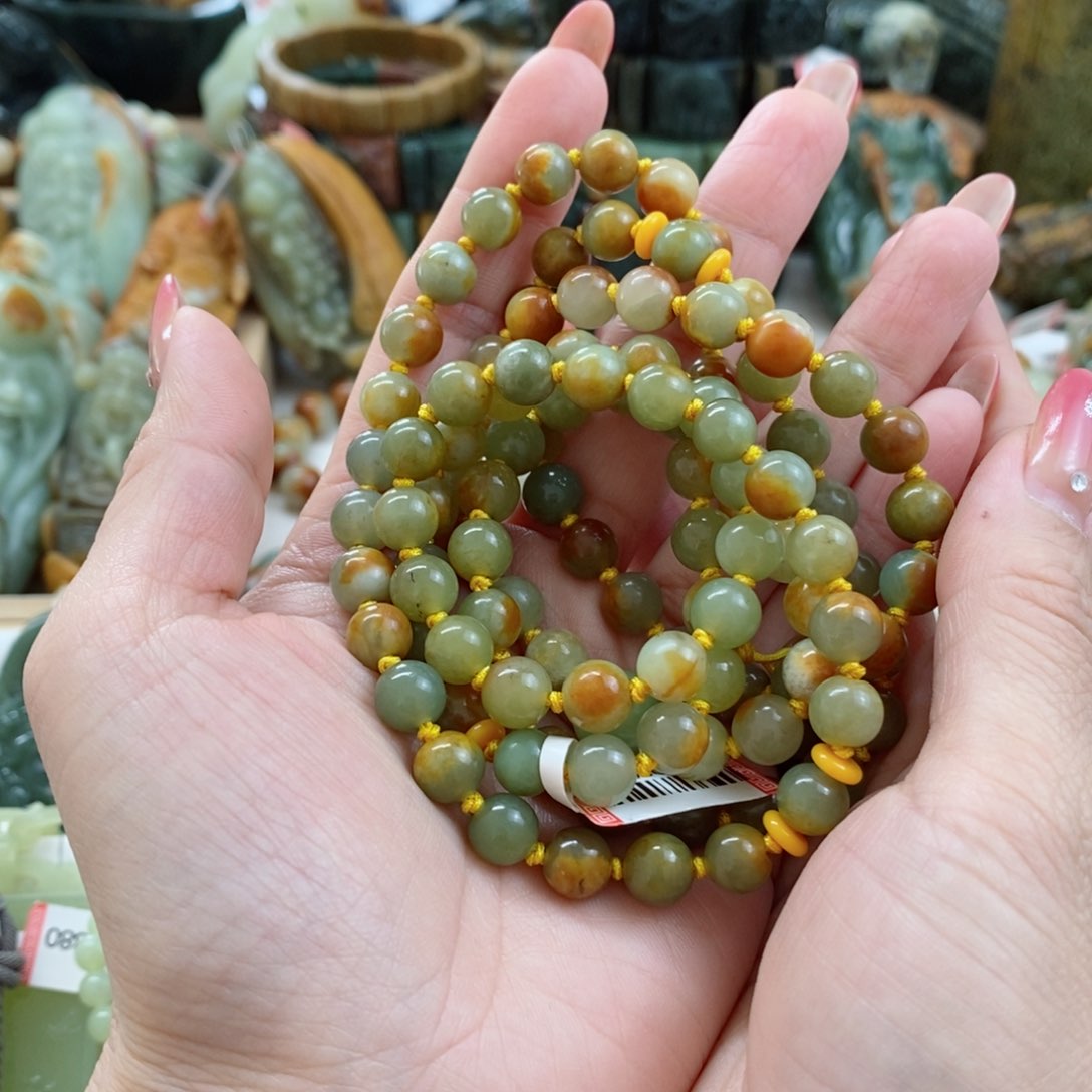 透闪石质玉手链未镶嵌