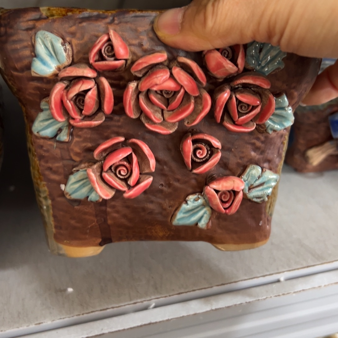 花盆，拍满20发货，退款拉黑