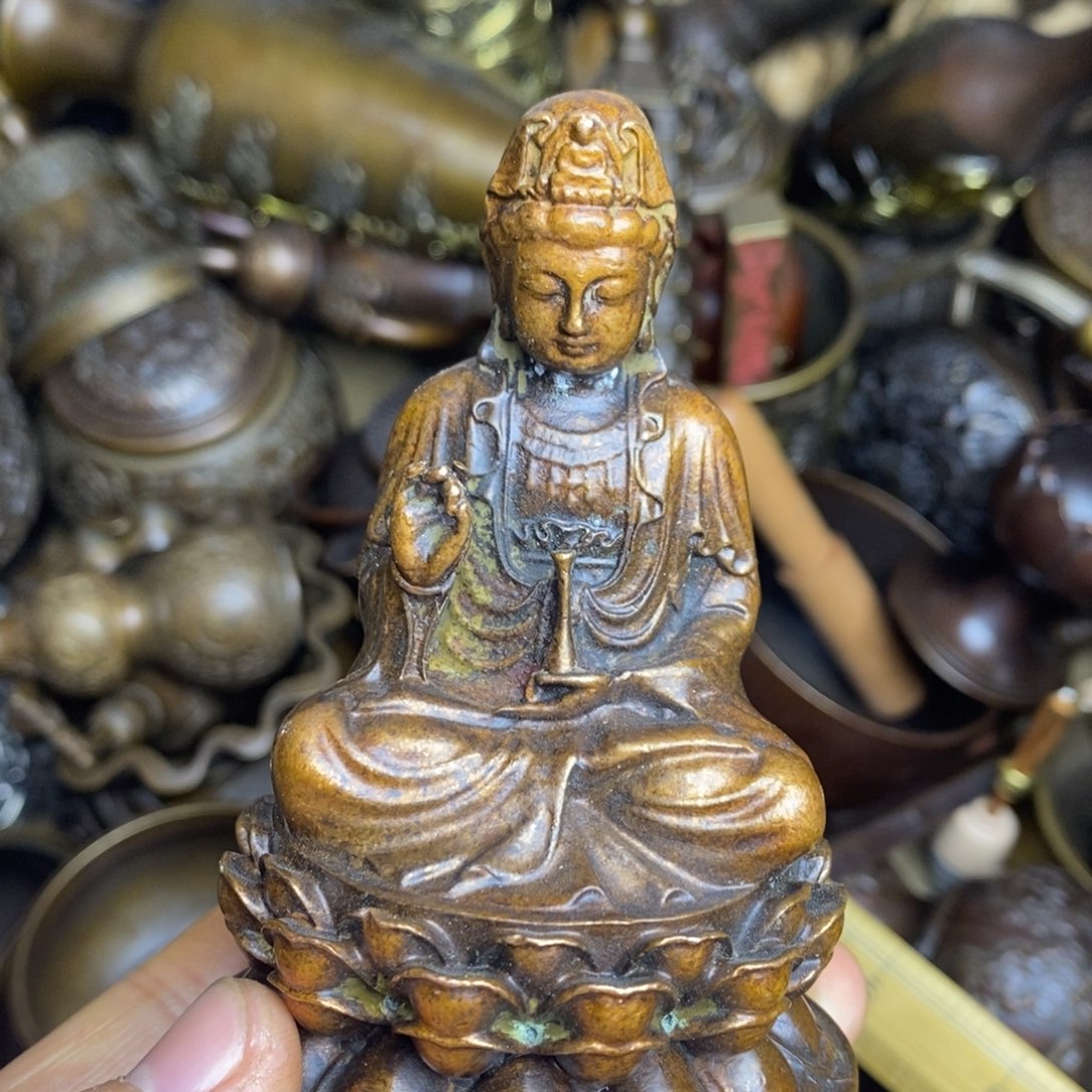 精美銅器，做工精緻
