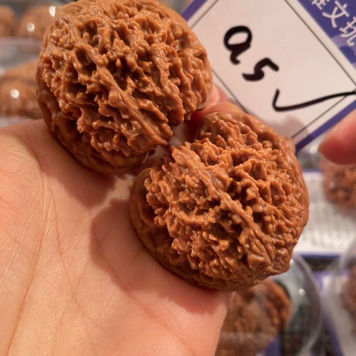 把件文玩核桃5号4.2满天星