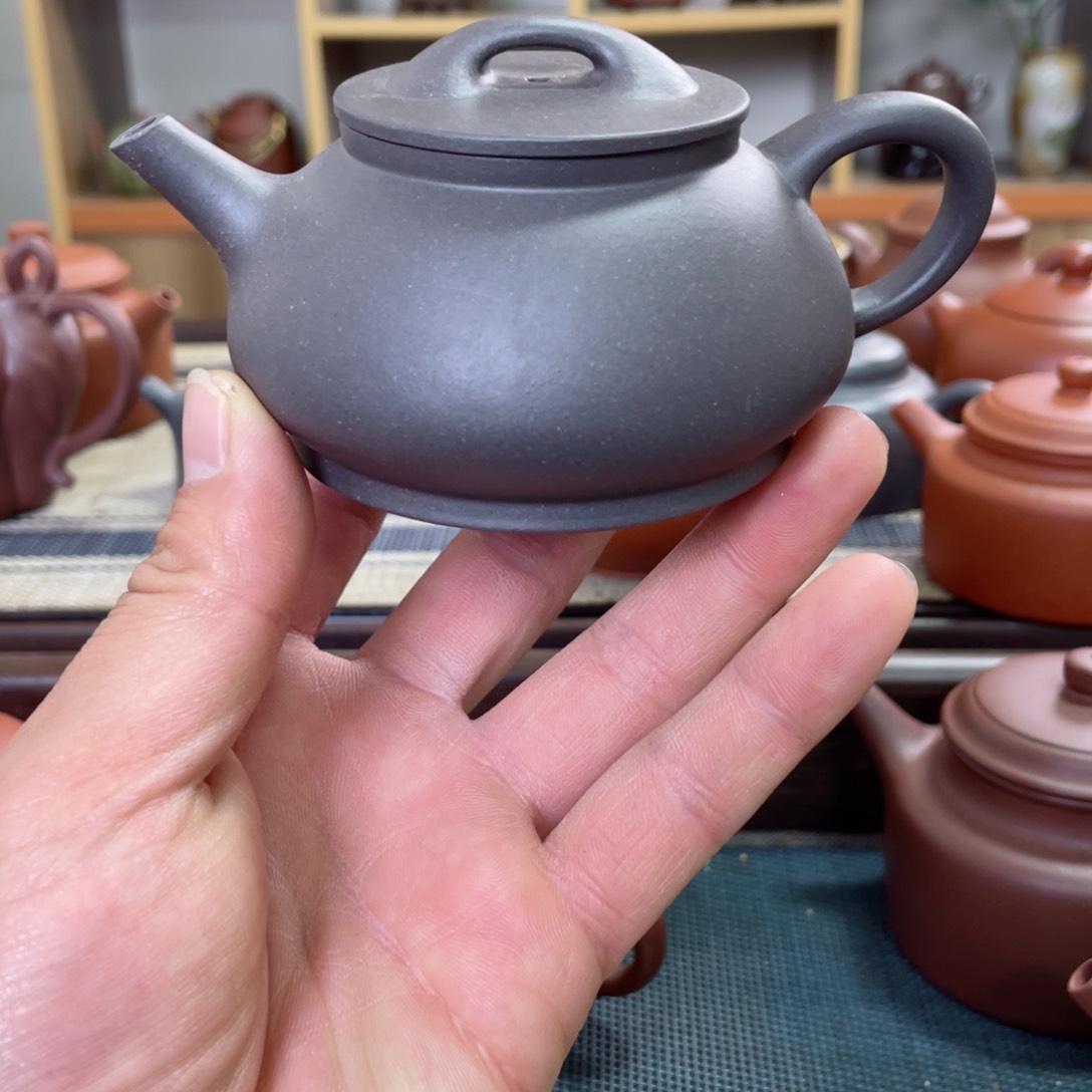 紫砂茶壶                    