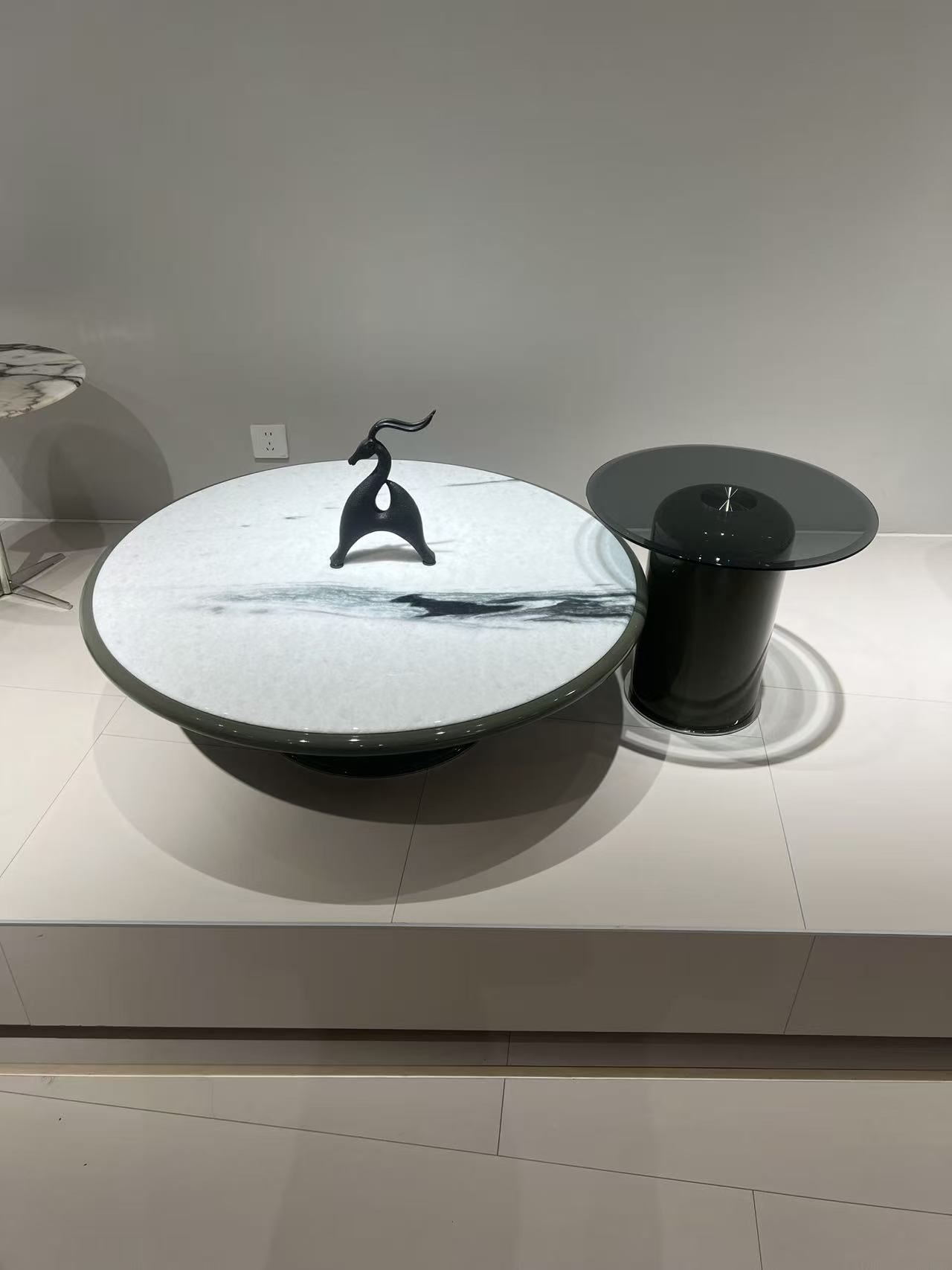 8895熊猫白天然奢石茶几