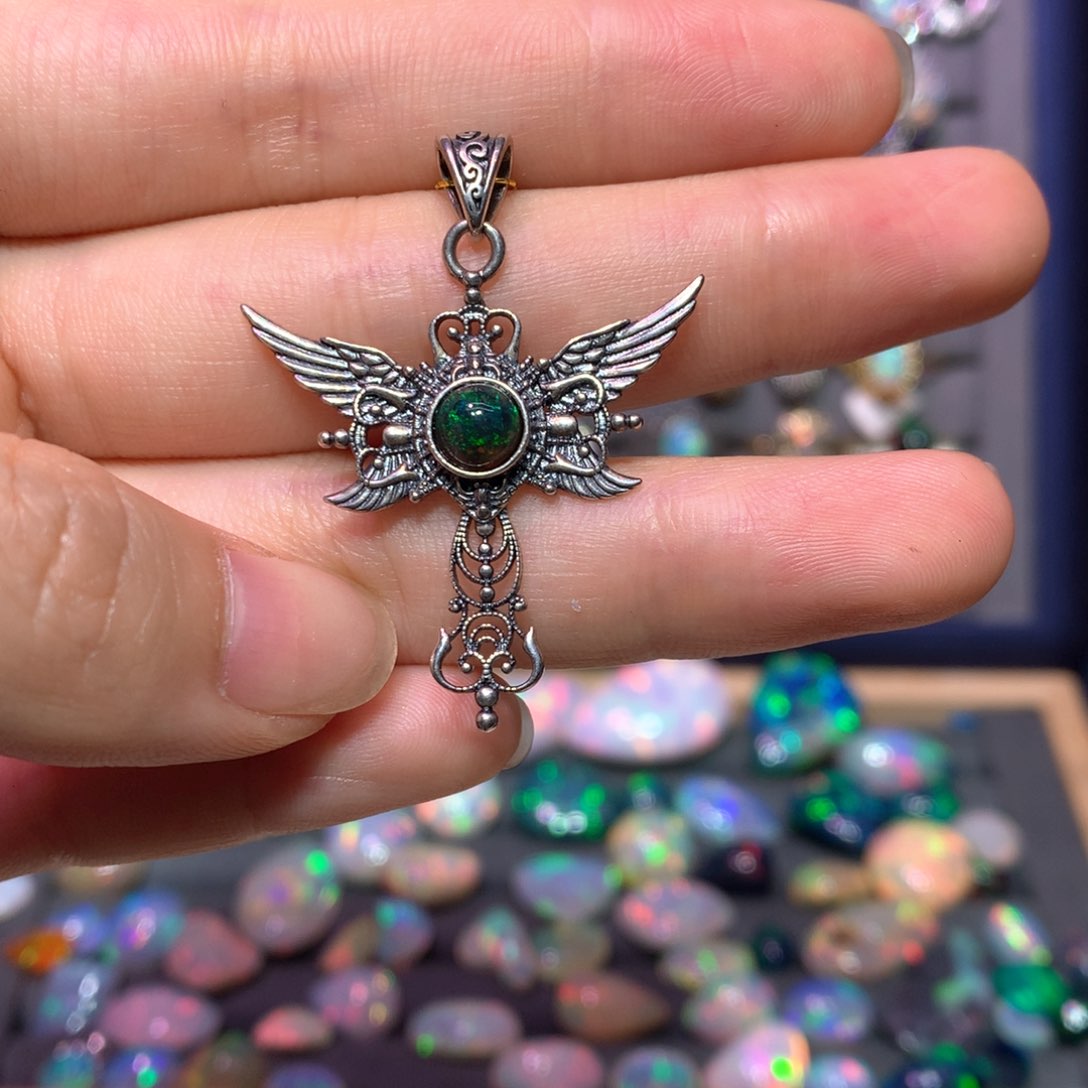 欧泊银S925镶嵌戒指款式像****?