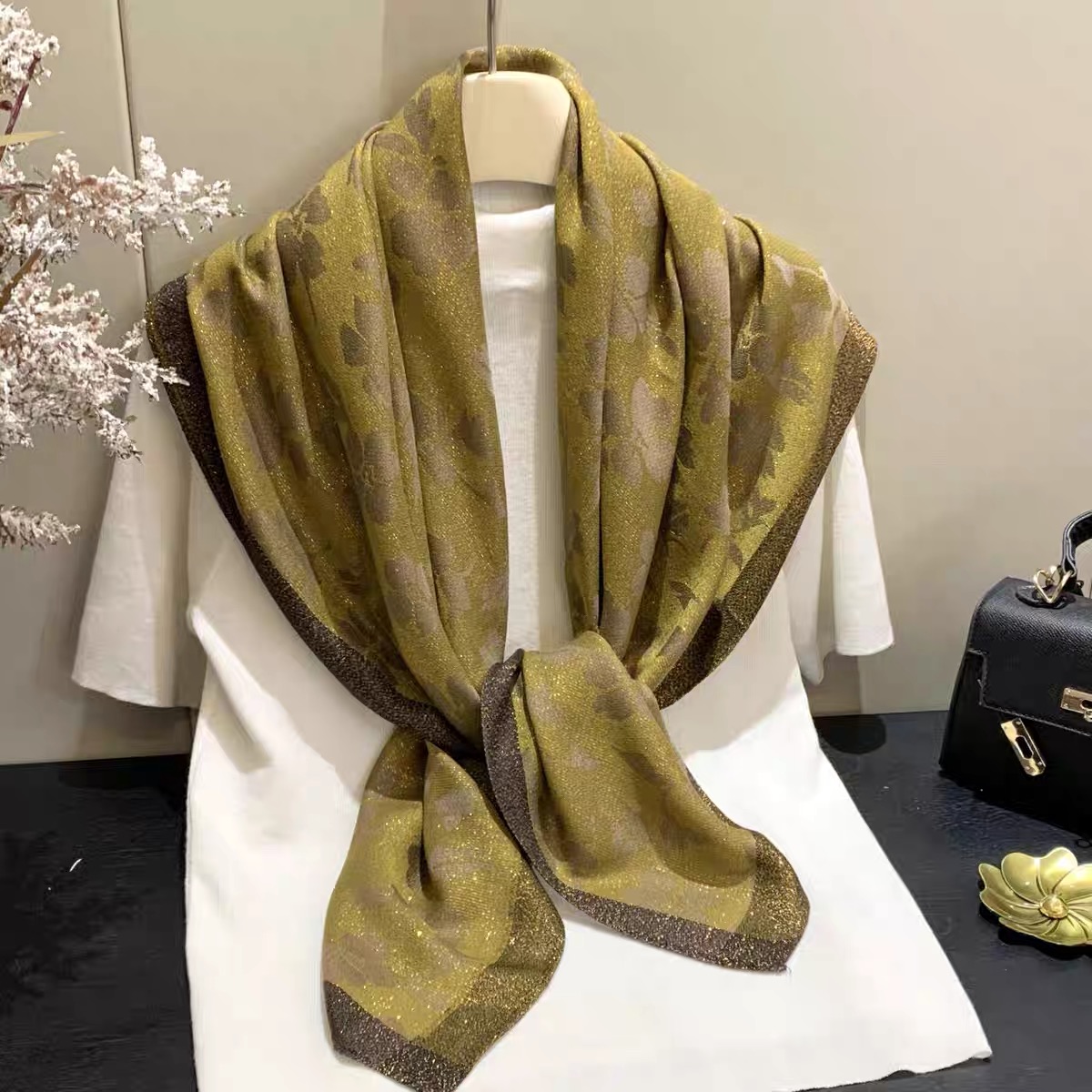 【金丝枫叶提花丝毛金色】100*100大方巾双面春秋冬厚款J790