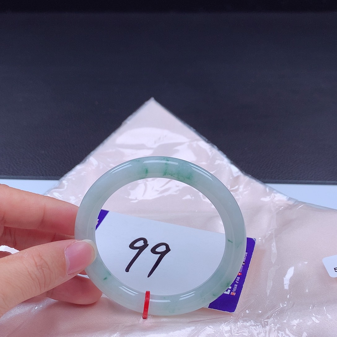 翡翠手镯未镶嵌手镯00050