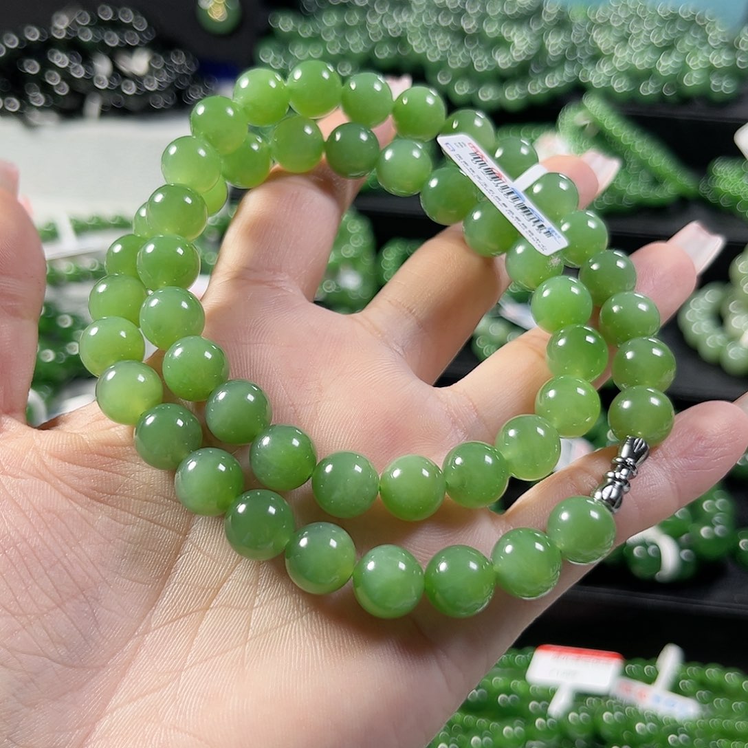 和田玉（碧玉）手链未镶嵌9.5