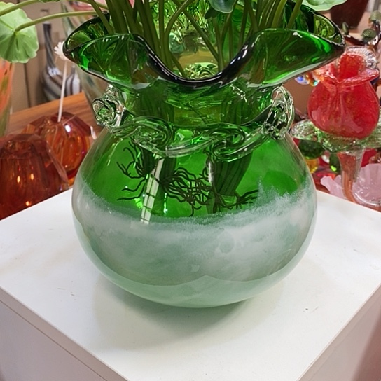 花瓶花高20厘米宽9厘米