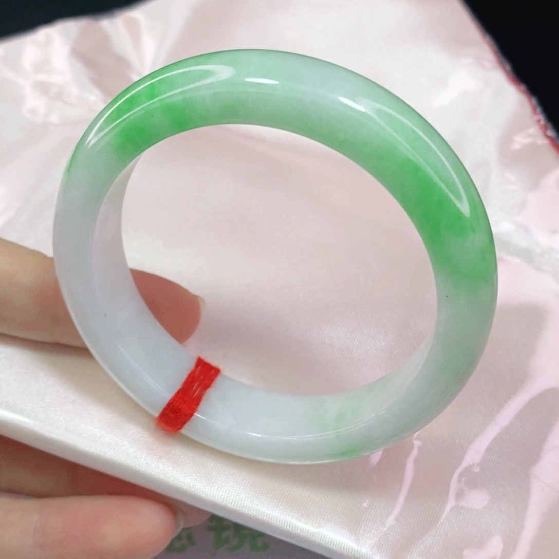 未镶嵌手镯翡翠51.8正圈