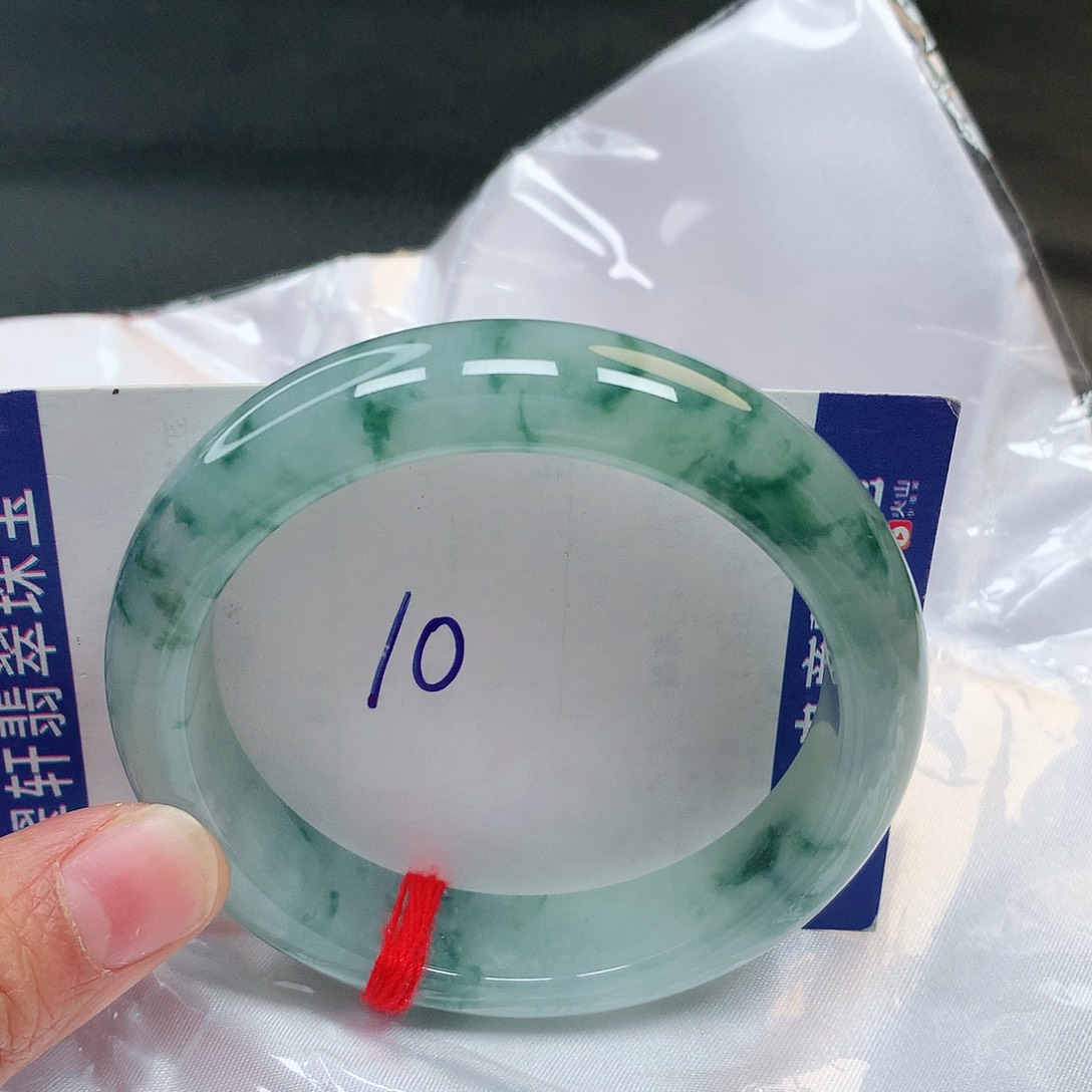 翡翠手镯未镶嵌10号