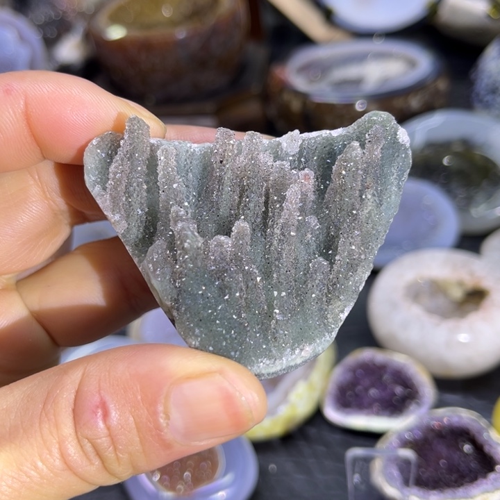 珠宝半成品水晶未镶嵌
