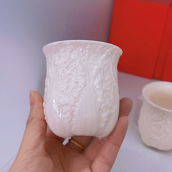 福利待遇多多哦哦哦哦