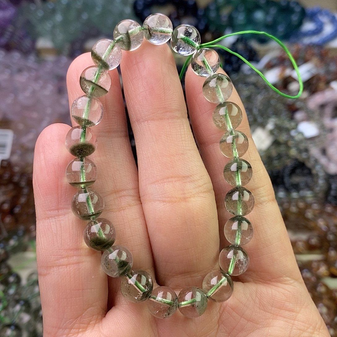 水晶手链未镶嵌快***?卡8